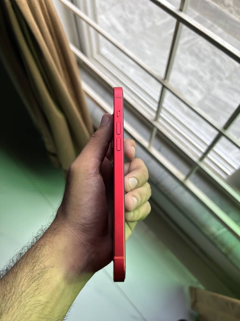 Apple iPhone 14 plus 3