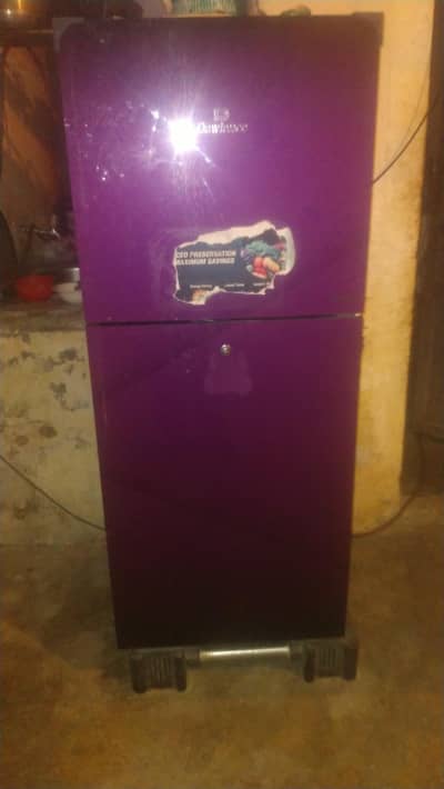 inverter frige medium size cooling achi ha 03165799971 watsap pa pics
