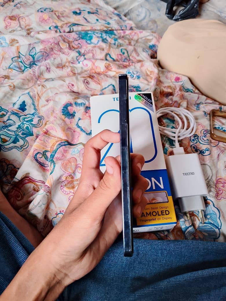 Tecno camon 20 4