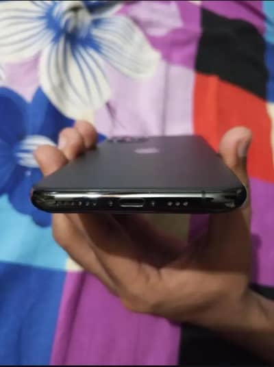Apple iPhone 11 Pro