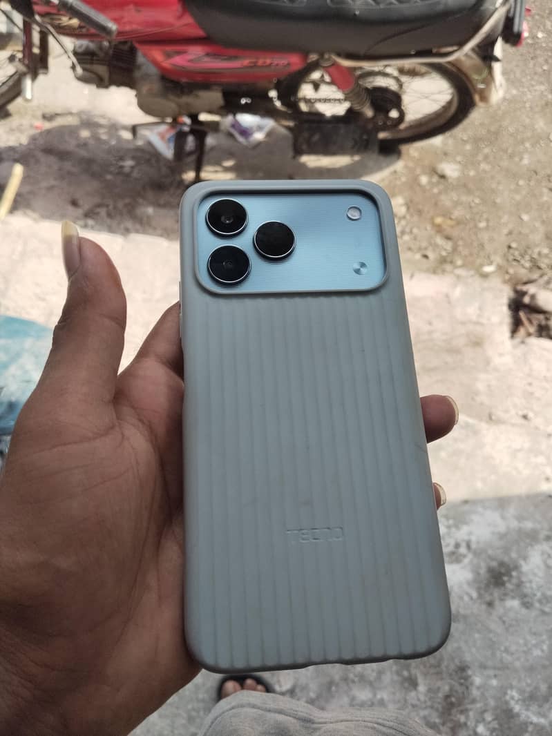 Tecno spark 50 0