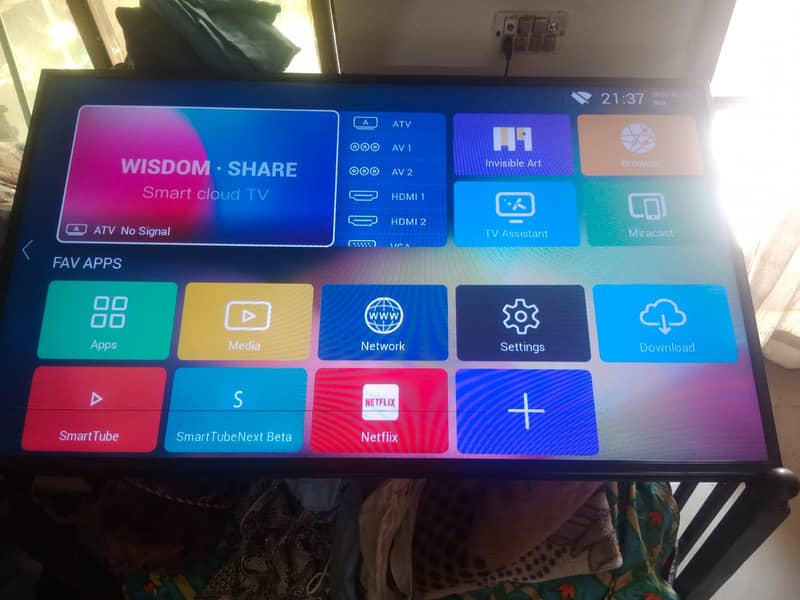 LED smart tv 1