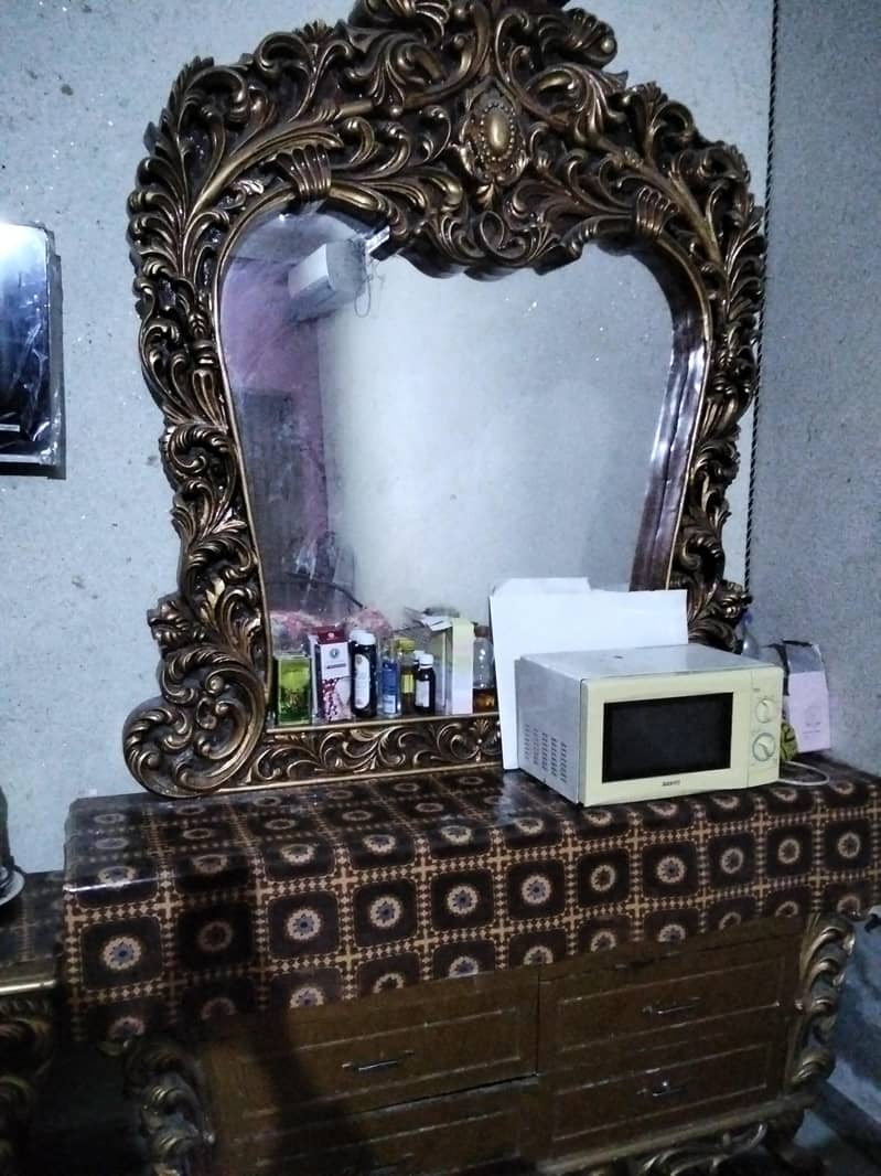 room bed 2