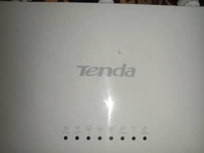 Tenda wifi router in good condition