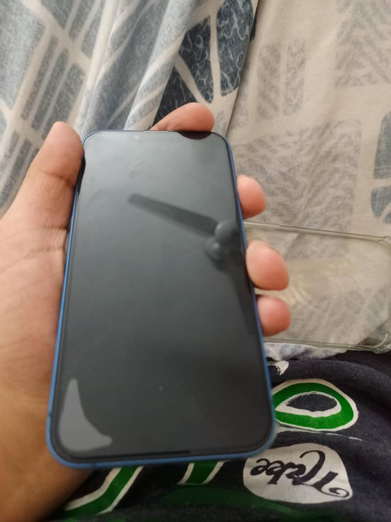 Apple iPhone 13 3