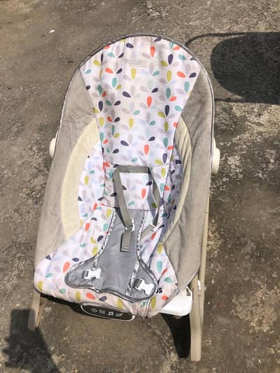 Baby Bouncer Rocker Chair with Music & Vibration - Working Condition