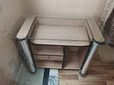 computer caben/table