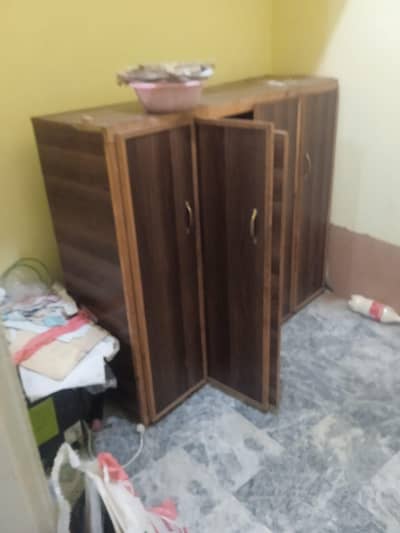A Cabinet for crockery and other itmes