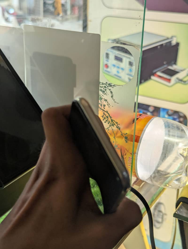 Apple iPhone X pta approved 4
