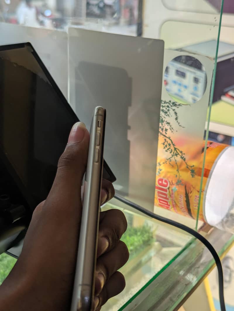 Apple iPhone X pta approved 5