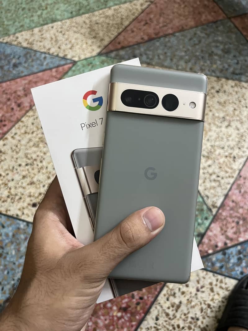 Google Pixel 7 Pro 2