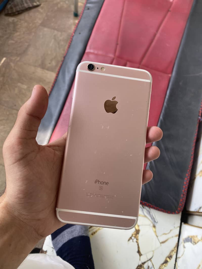 Apple iPhone 6S Plus 8