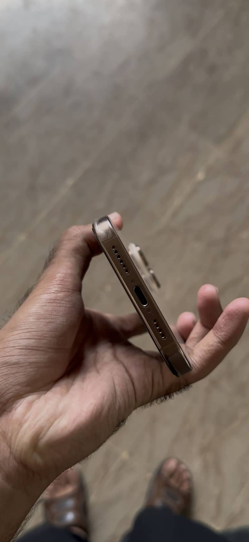 Apple iPhone 16 Pro Max 5