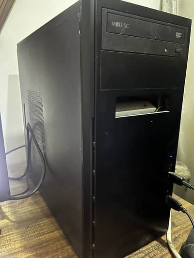 Core i5-4570 desktop PC with 120gb ssd