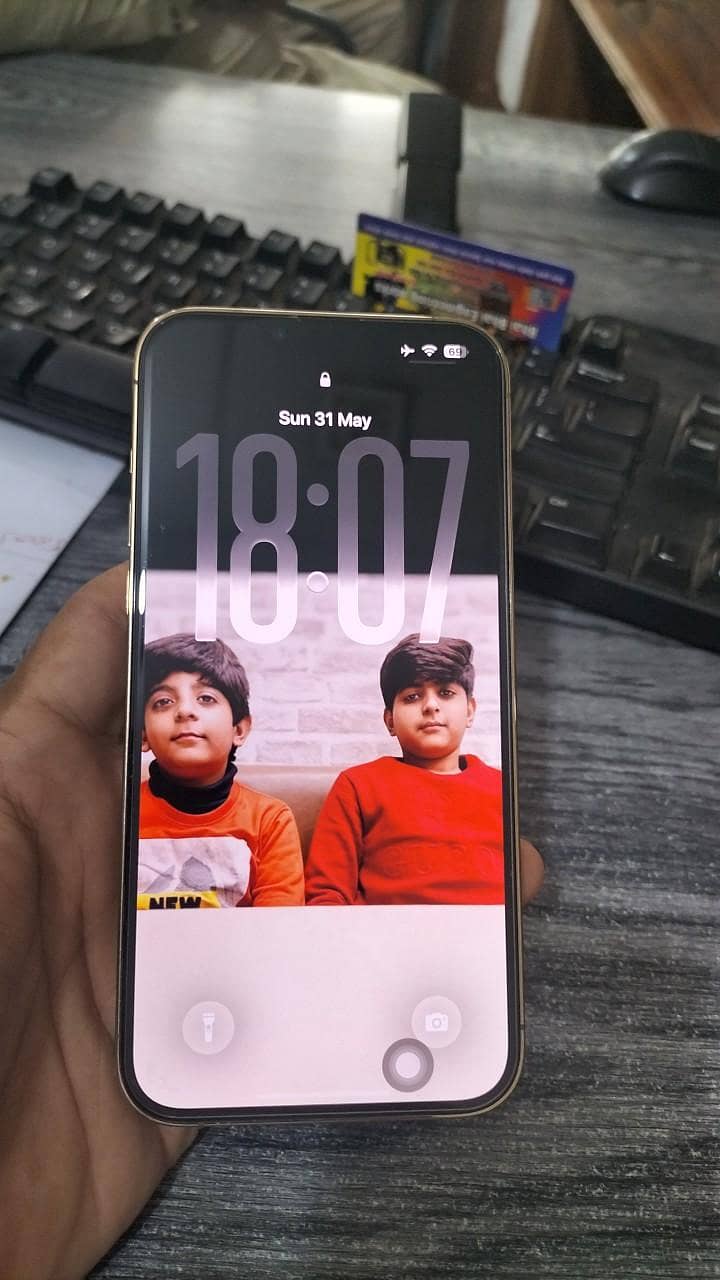 Apple iPhone 13 Pro Max 0