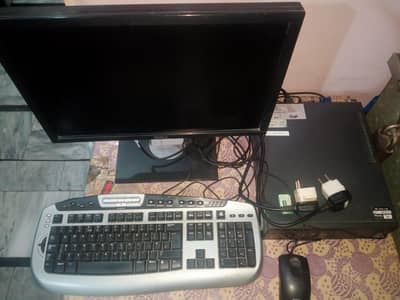 Fujitsu Desktop Computer with Dell LCD Monitor, Keyboard & Mouse