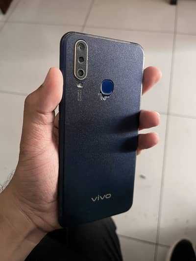 Vivo Y12