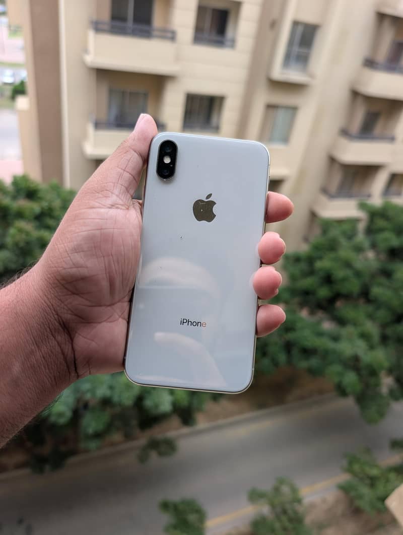 Apple iPhone X 0