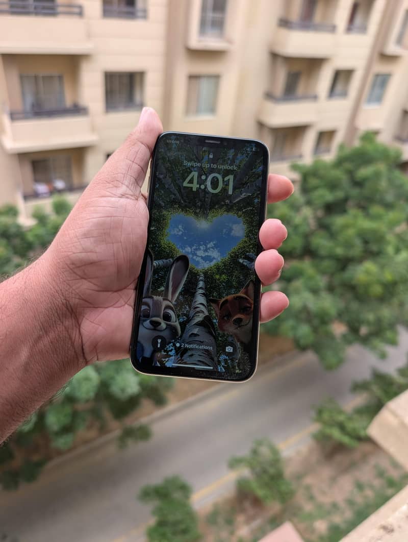 Apple iPhone X 2