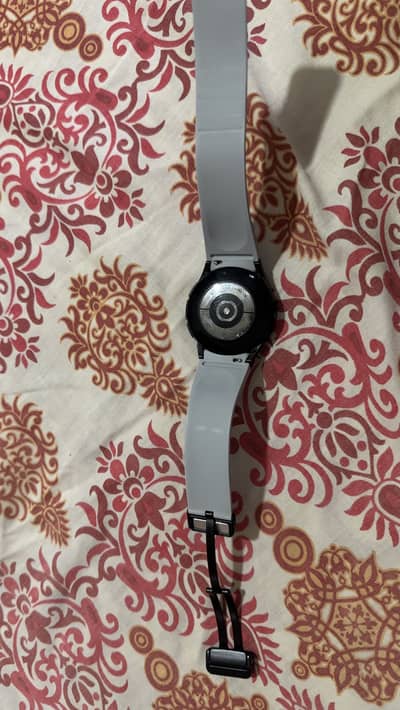 Samsung Watch 4 Classic with Box & charging cable