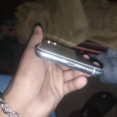 Apple iPhone 11 Pro Max