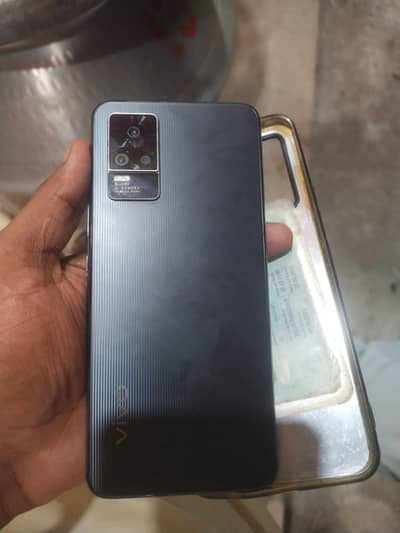Vivo V21e
