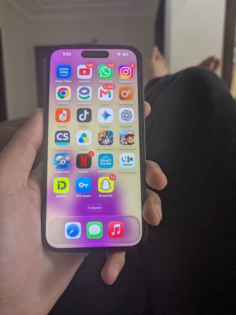 Apple iPhone 15 6