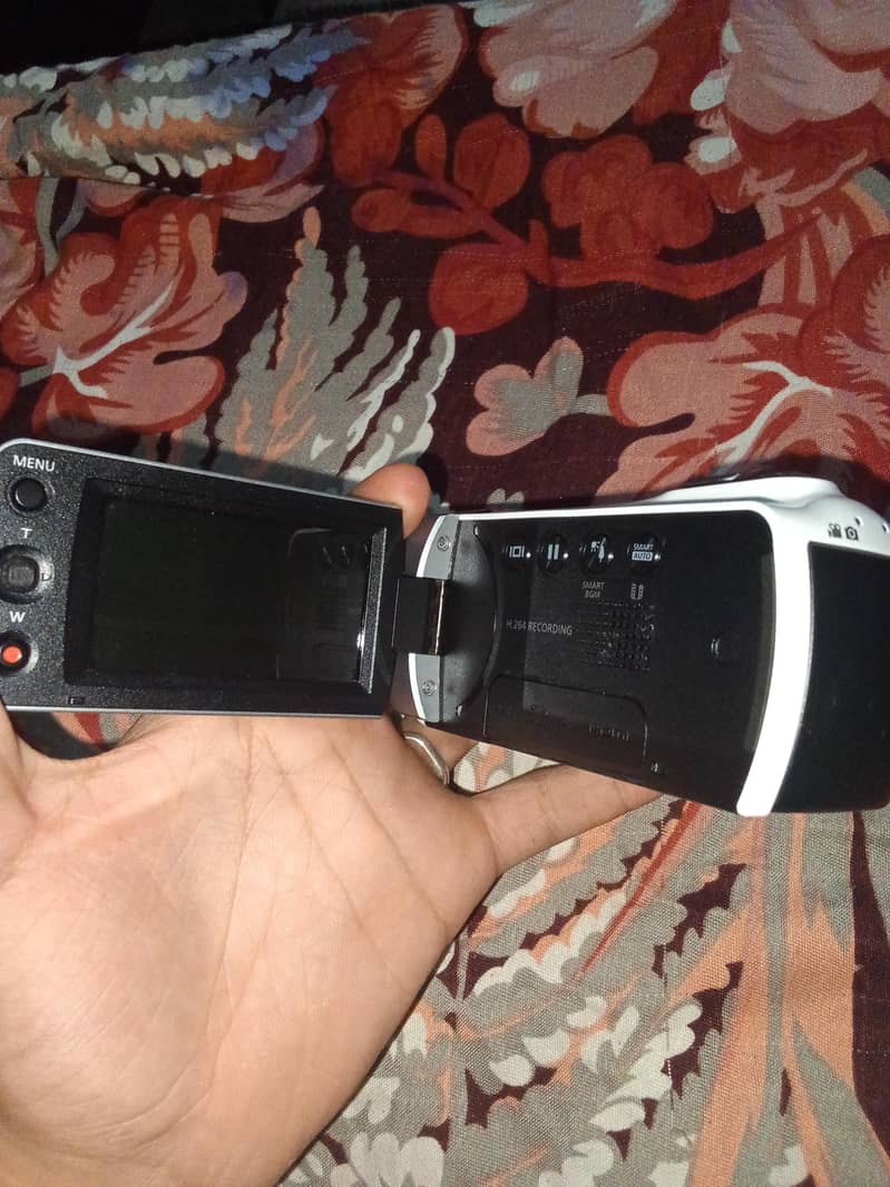 Camera 3