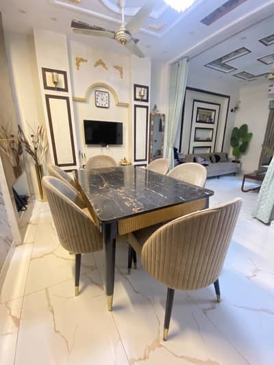 Dinning table set of six chairs