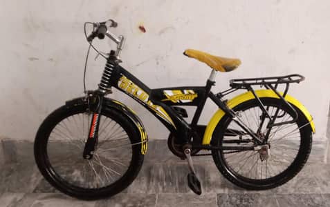 Used Bicycle for Sale – Yellow & Black | Front Suspension