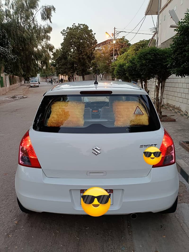 Suzuki Swift Model 2018(Automatic) 8