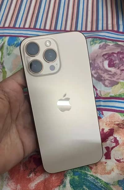 Apple iPhone 16 Pro Max