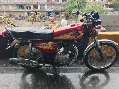 honda 125 2021 madal