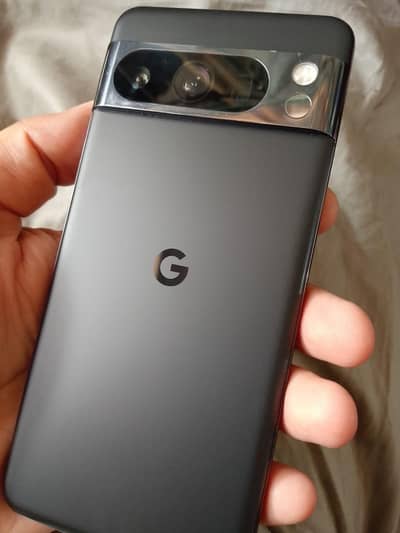 Google Pixel 8 Pro