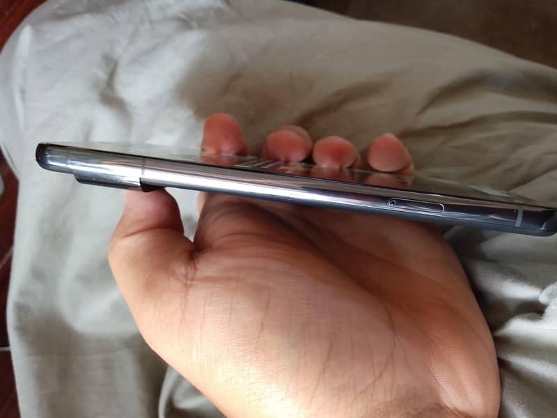 Google Pixel 8 Pro 4