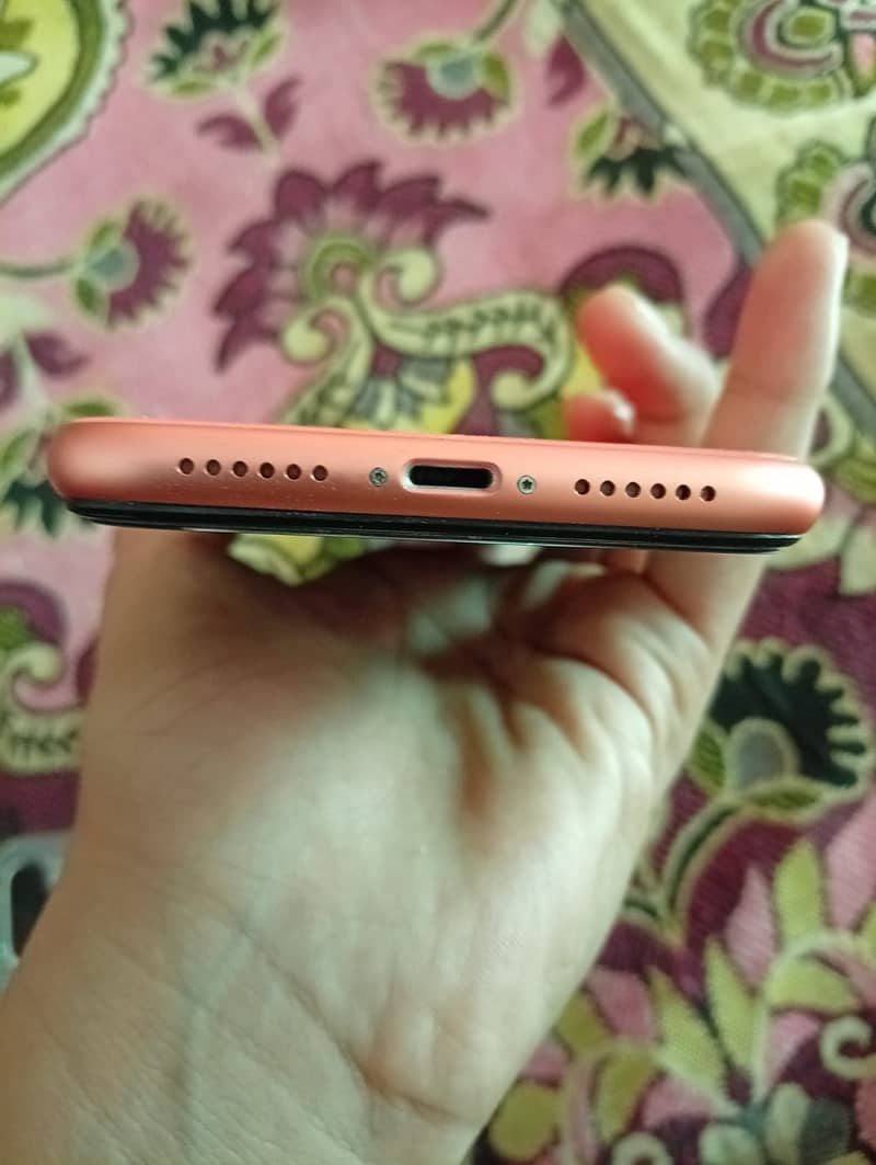 Iphone xr 4