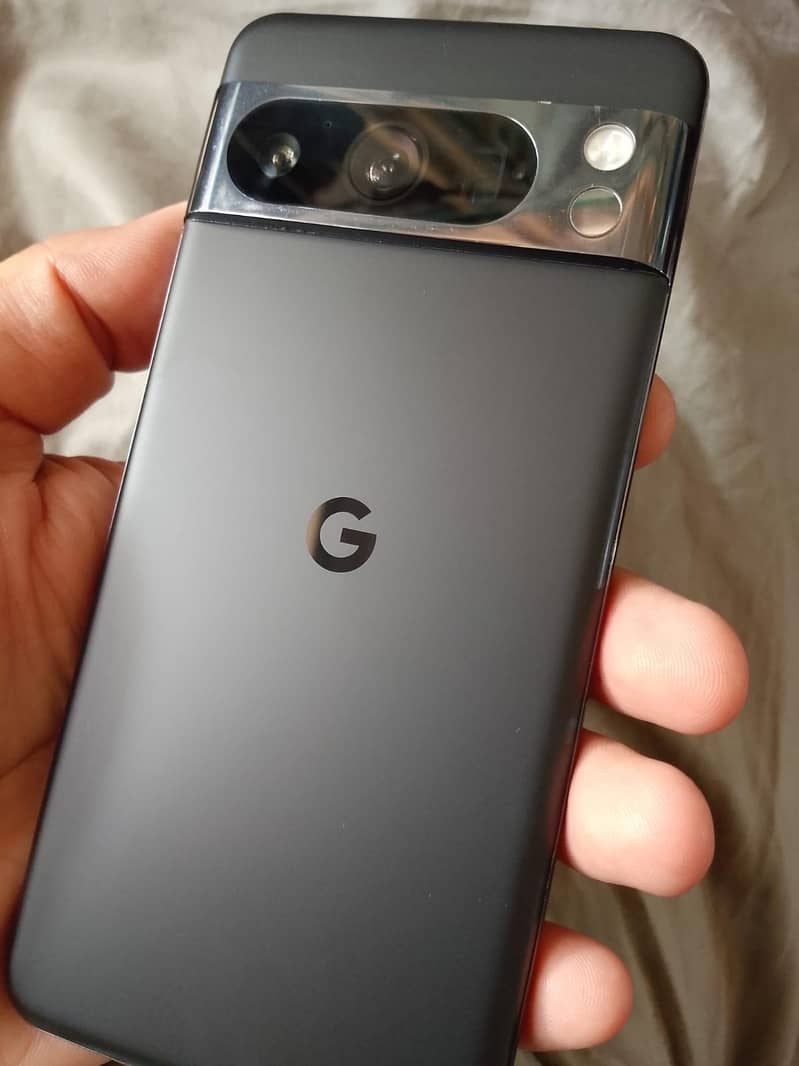 Google Pixel 8 Pro 0