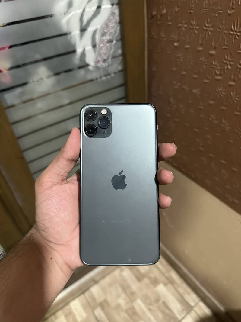 Apple iPhone 11 Pro Max 0