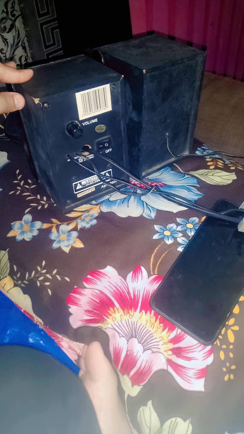 Xpod speaker 1
