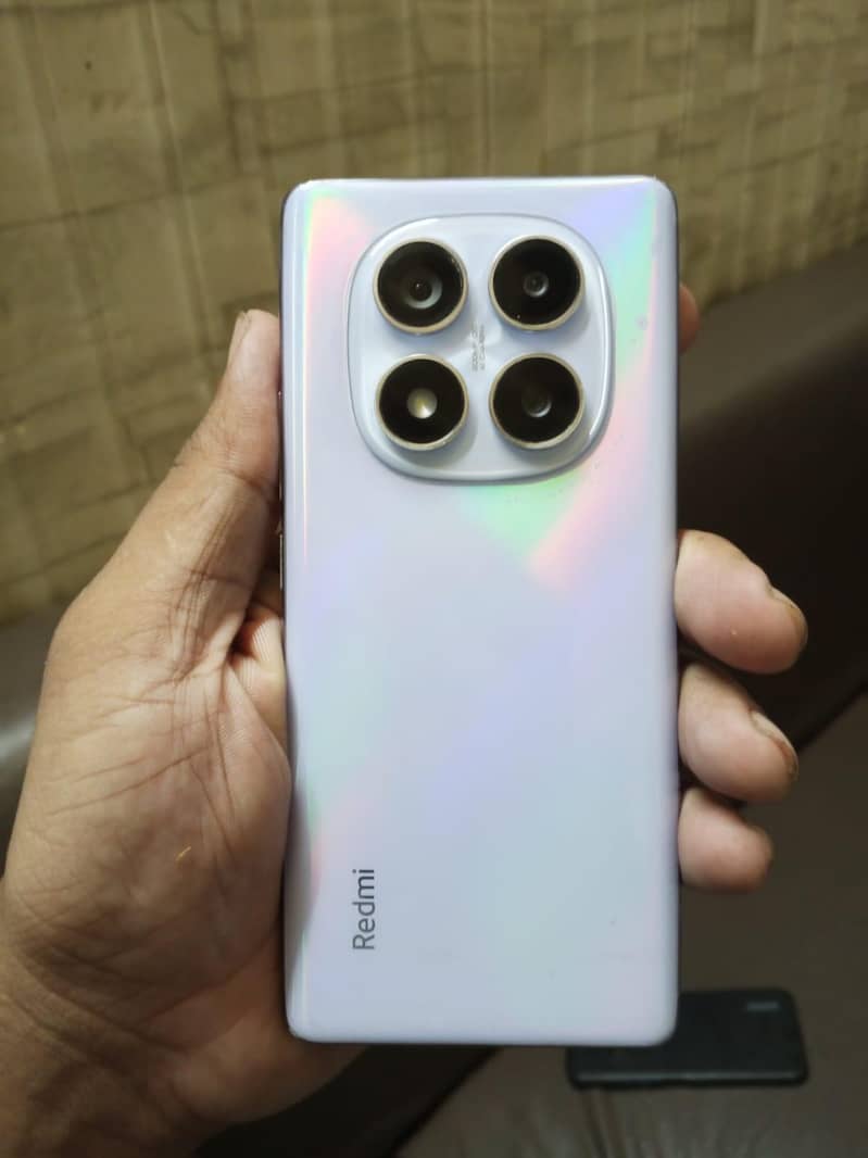 Xiaomi Redmi Note 14 Pro 0