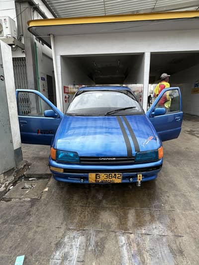 Daihatsu anda Charade