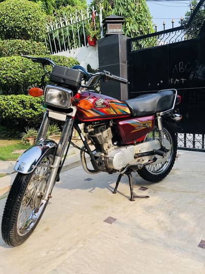 United 125