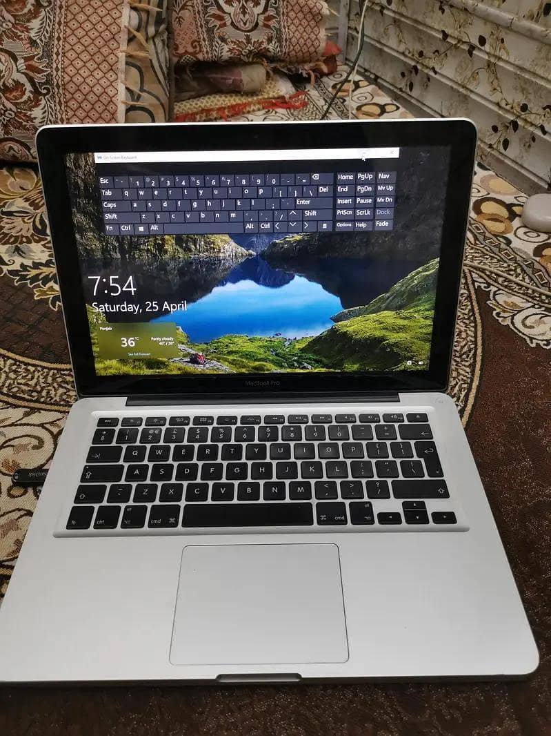 Macbook Pro Mid 2012 Core i5 0