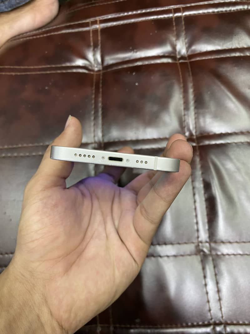 Apple iPhone 12 PTA 5