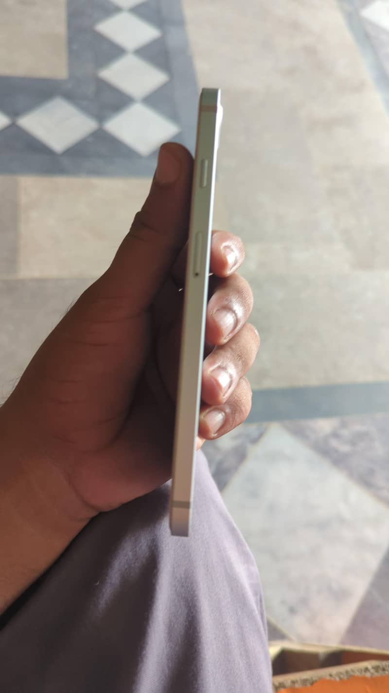 Apple iPhone 7 Plus 2
