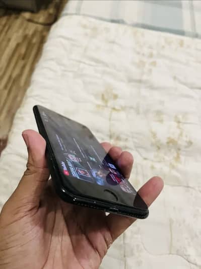 Apple iPhone 7 Plus PTA Approved Black