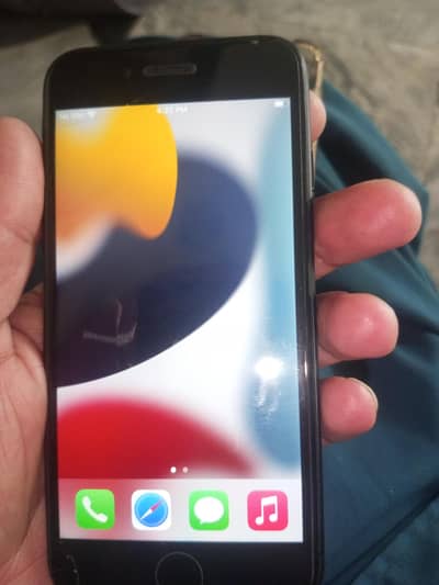 Apple iPhone 7