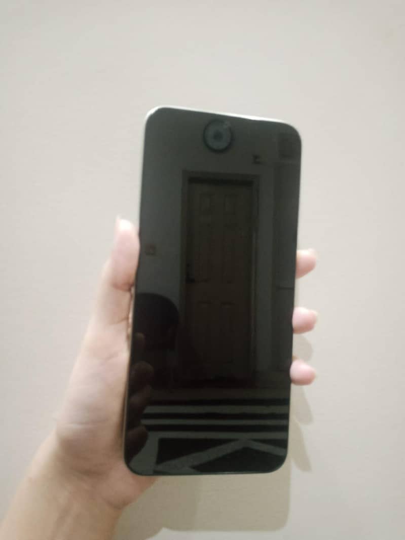 Xiaomi Redmi A7 Pro 1