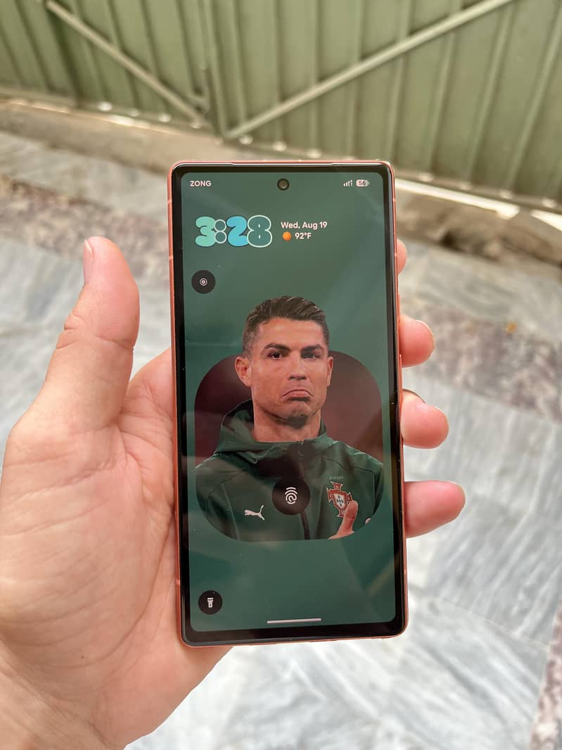 Google Pixel 7a 1