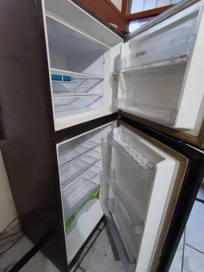 FRIDGE 2